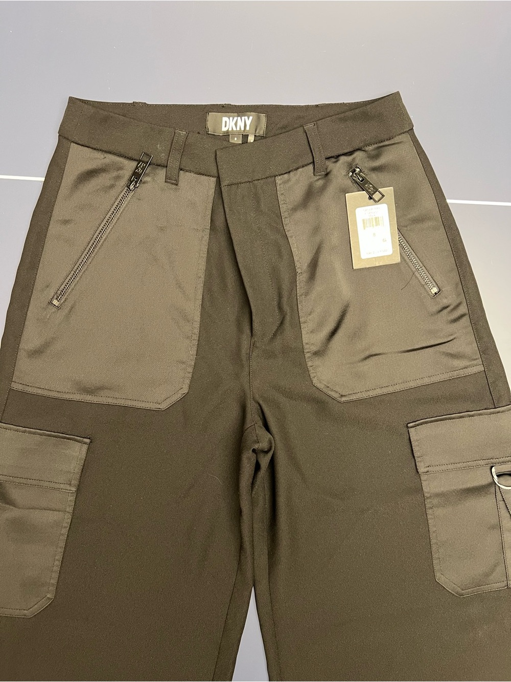 DKNY Women Black Cargo Pants with Zip Pockets